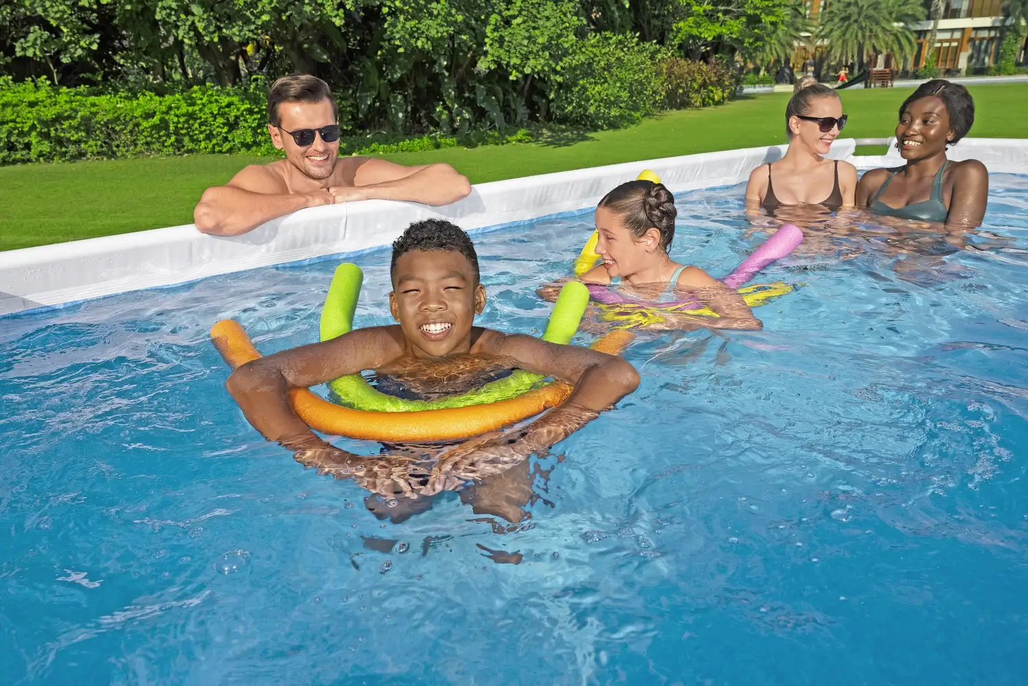 56660@56442@56441_13764_LS_WEB_300dpi 56660@56442@56441 13764 LS WEB 300dpi