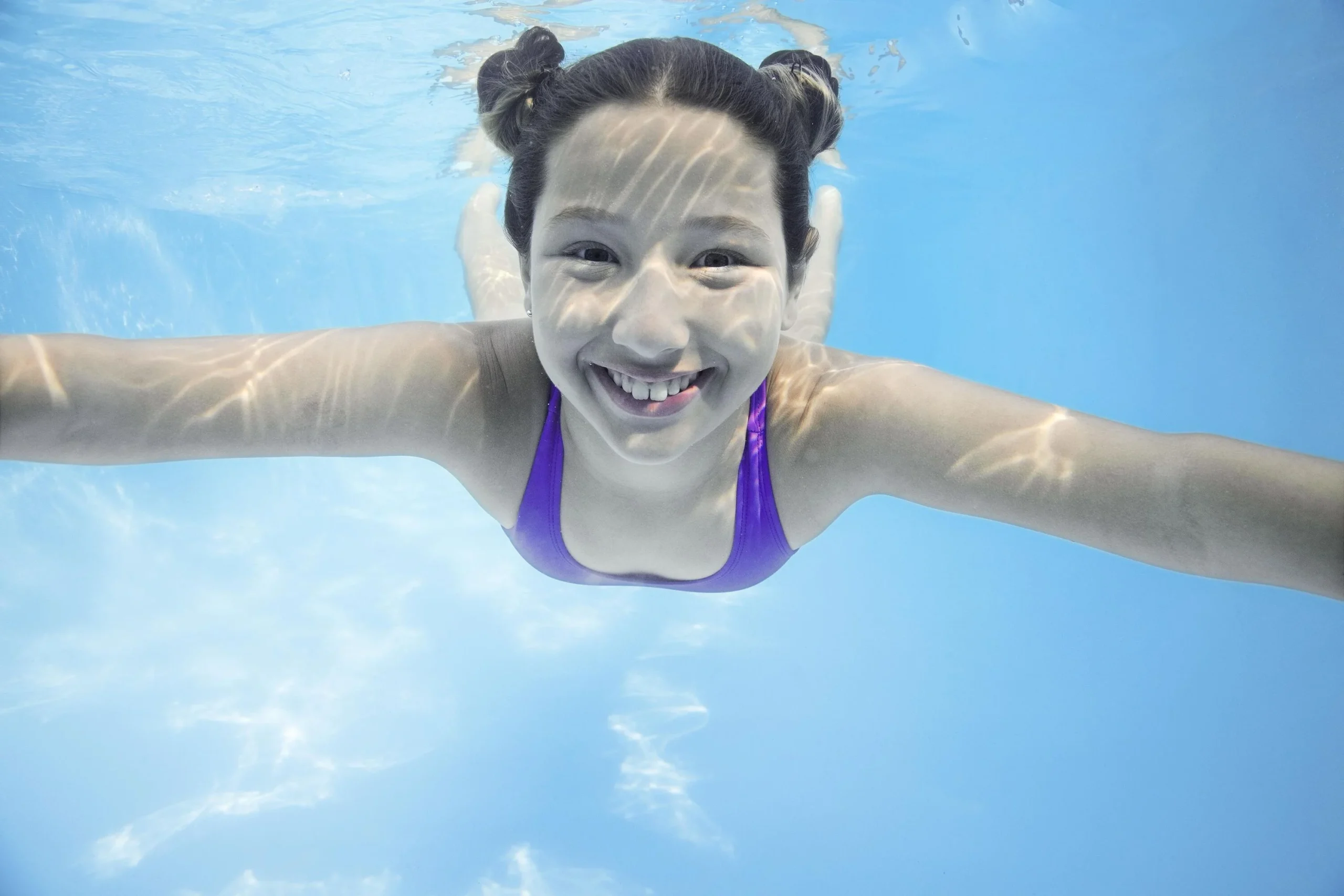56721@56727_underwater_5610_LS_WEB_150dpi 56721@56727 underwater 5610 LS WEB 150dpi scaled